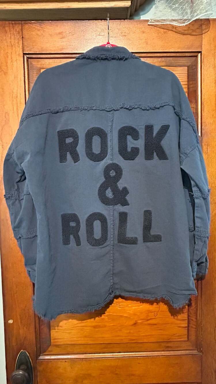 Elan Rock & Roll Distressed Raw Hem Snap Button Jacket Shacket Medium